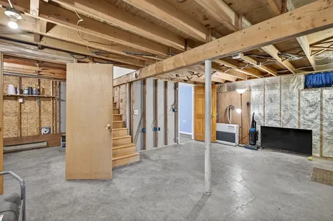 8 Brookwood Drive Barnstead NH 03225