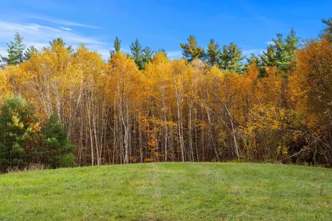 8A Stonegate Farm Road Temple NH 03084