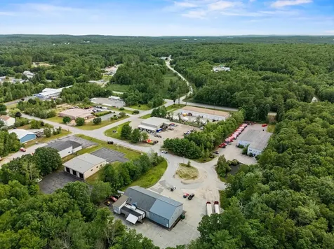 20 Commercial Court Auburn NH 03032