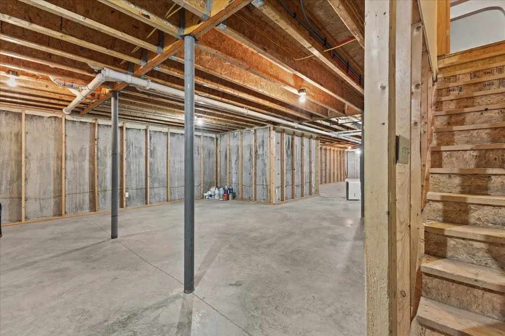 18 Martell Road Milton VT 05468