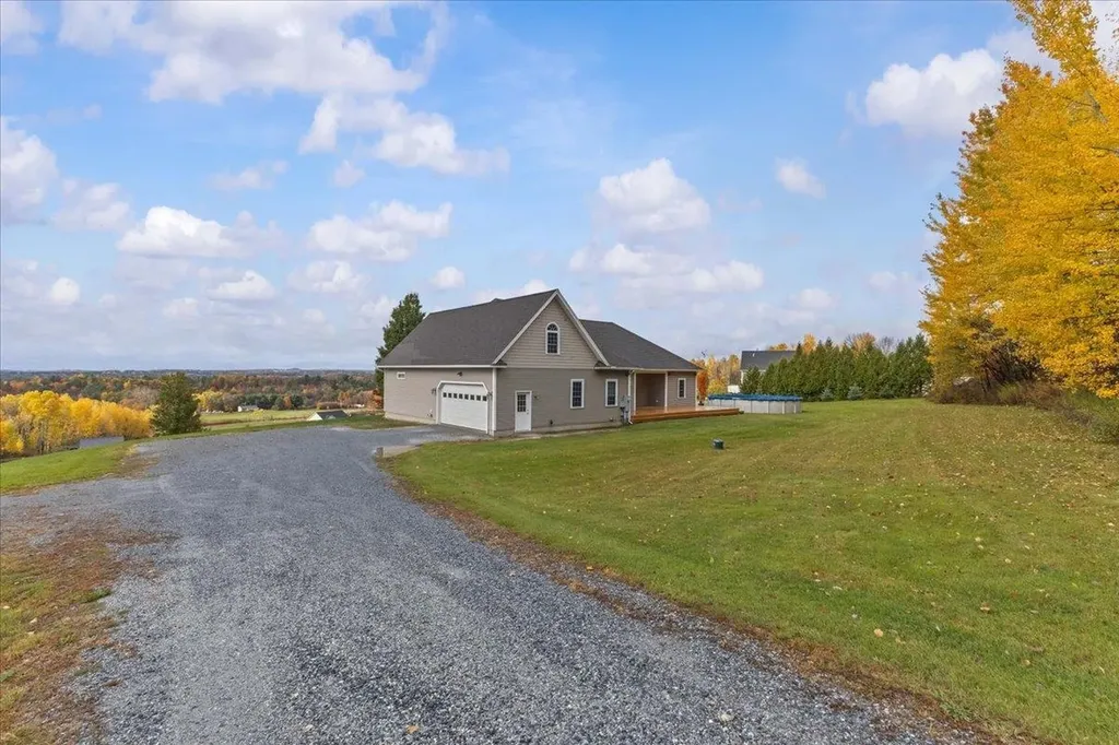 18 Martell Road Milton VT 05468