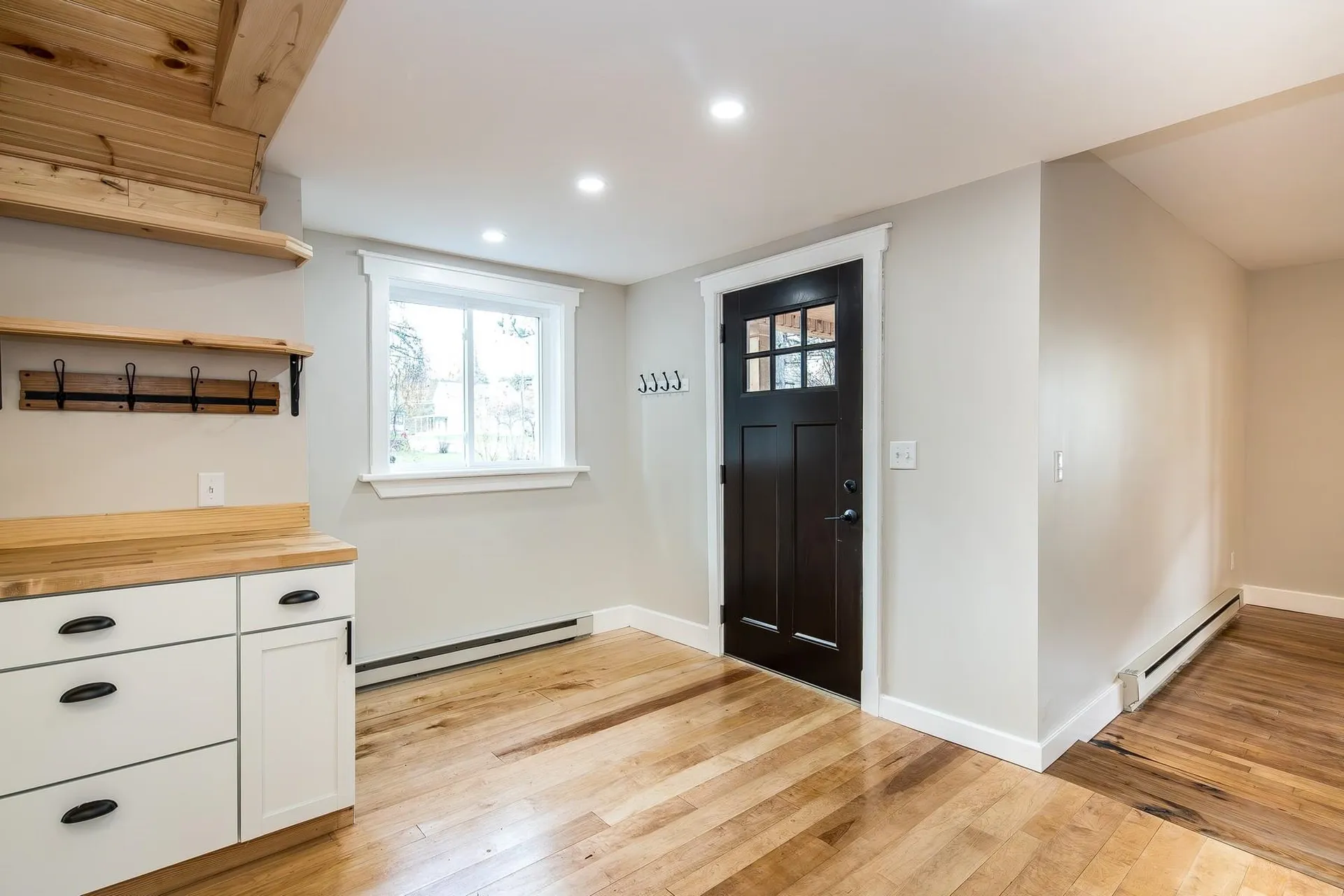 3277 Us Route 7 Pittsford VT 05763