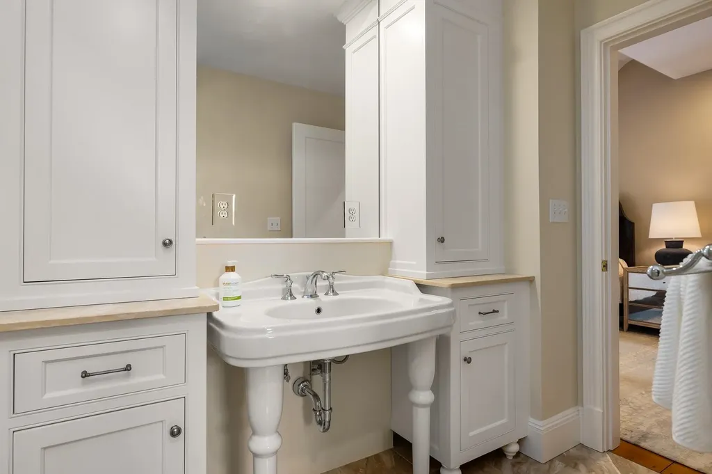 58 State Street Portsmouth NH 03801