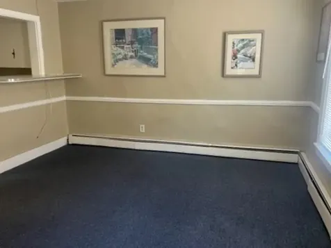 40 W Broadway Street Derry NH 03038