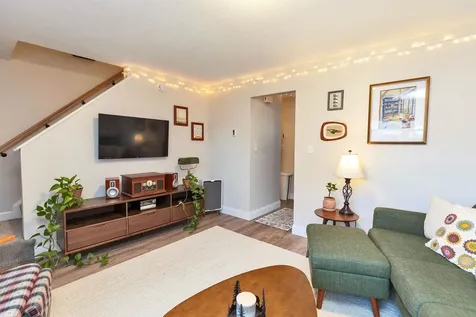 147 Beech Street Manchester NH 03103