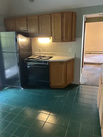 12 Central Street Derry NH 03038