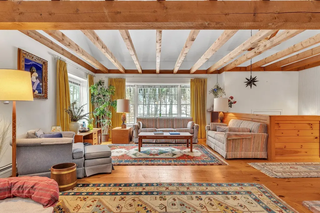 3914 South Road Woodstock VT 05071