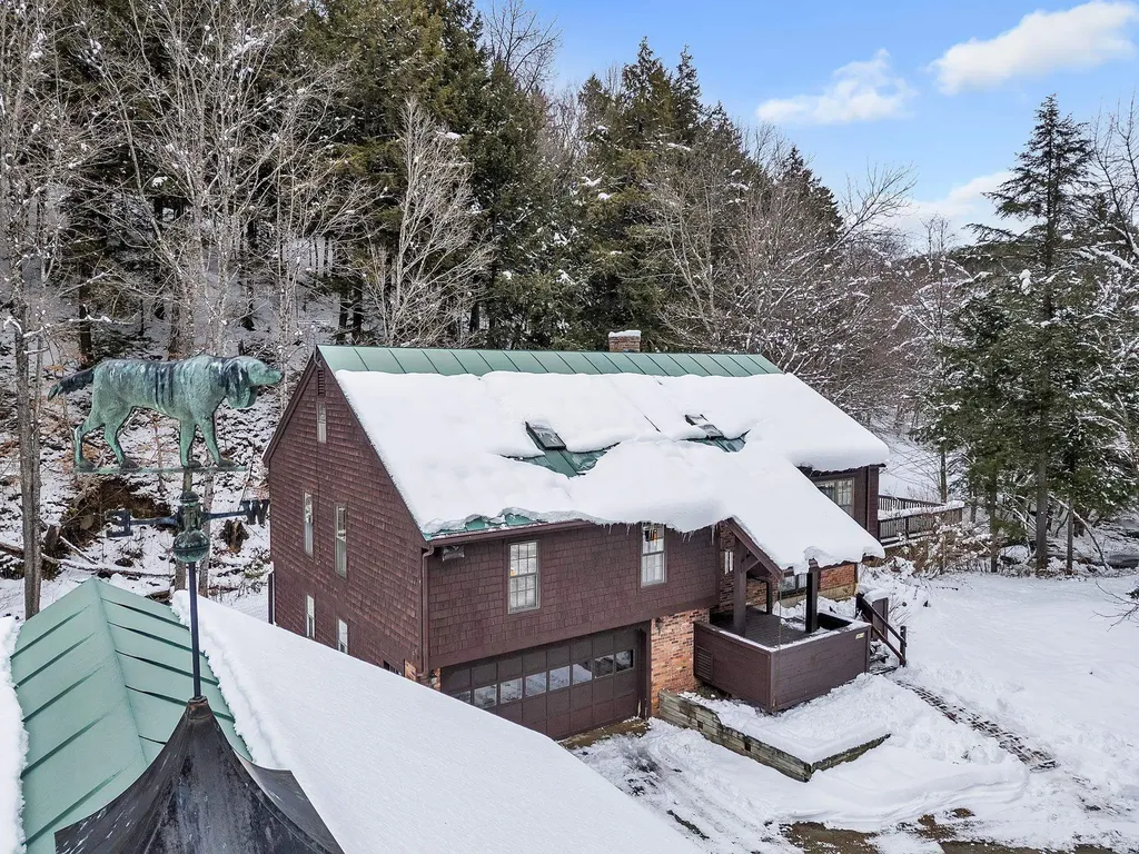 3914 South Road Woodstock VT 05071