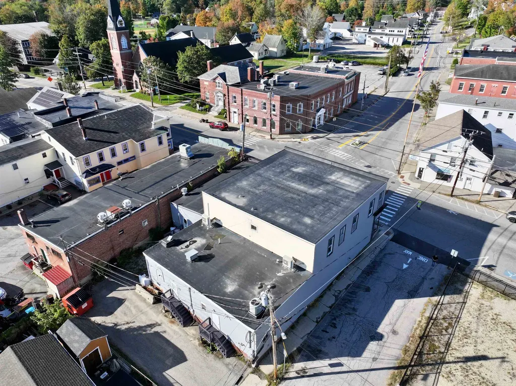 445 Main Street Farmington NH 03835