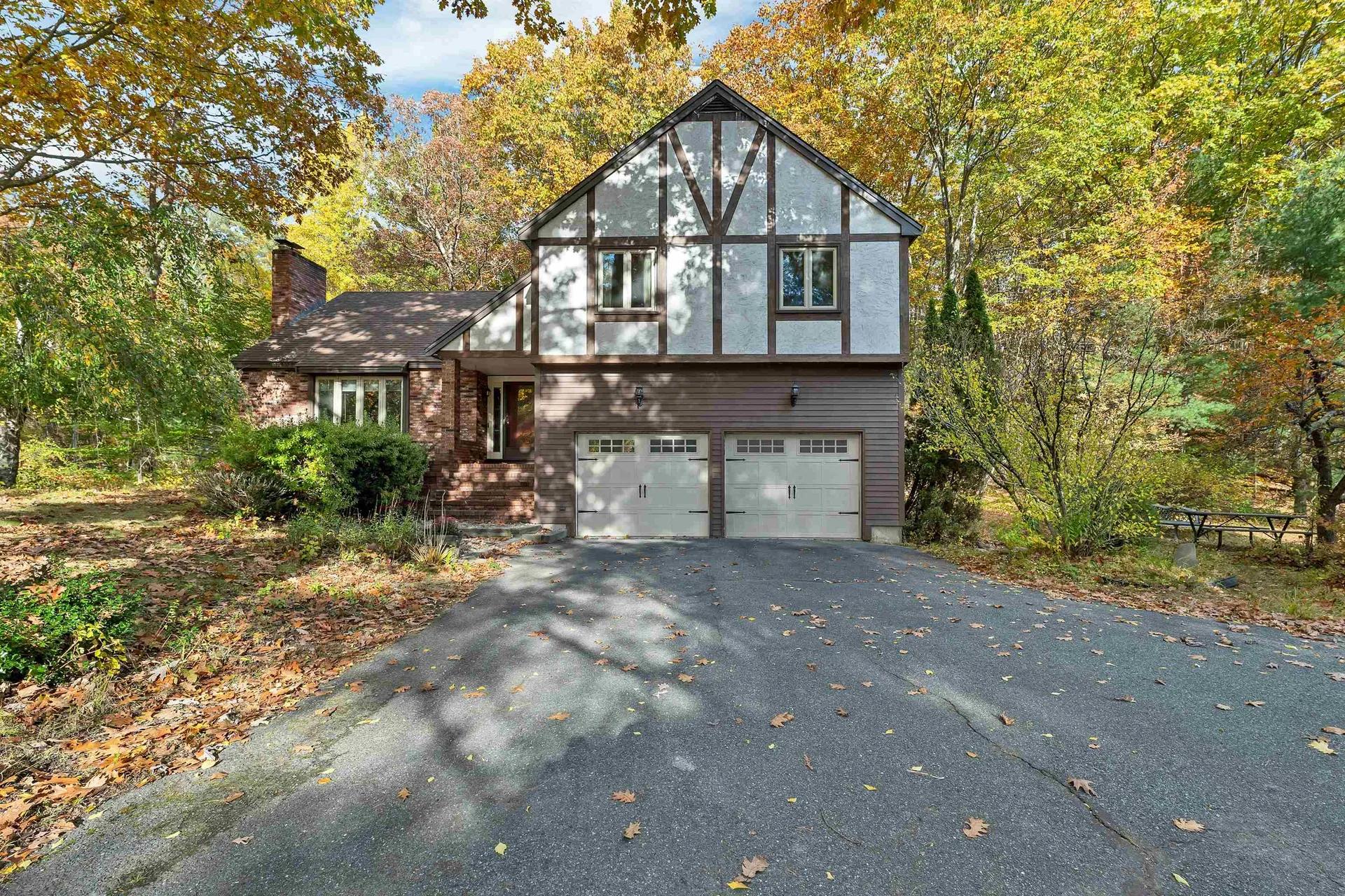 11 Teague Drive Salem NH 03079