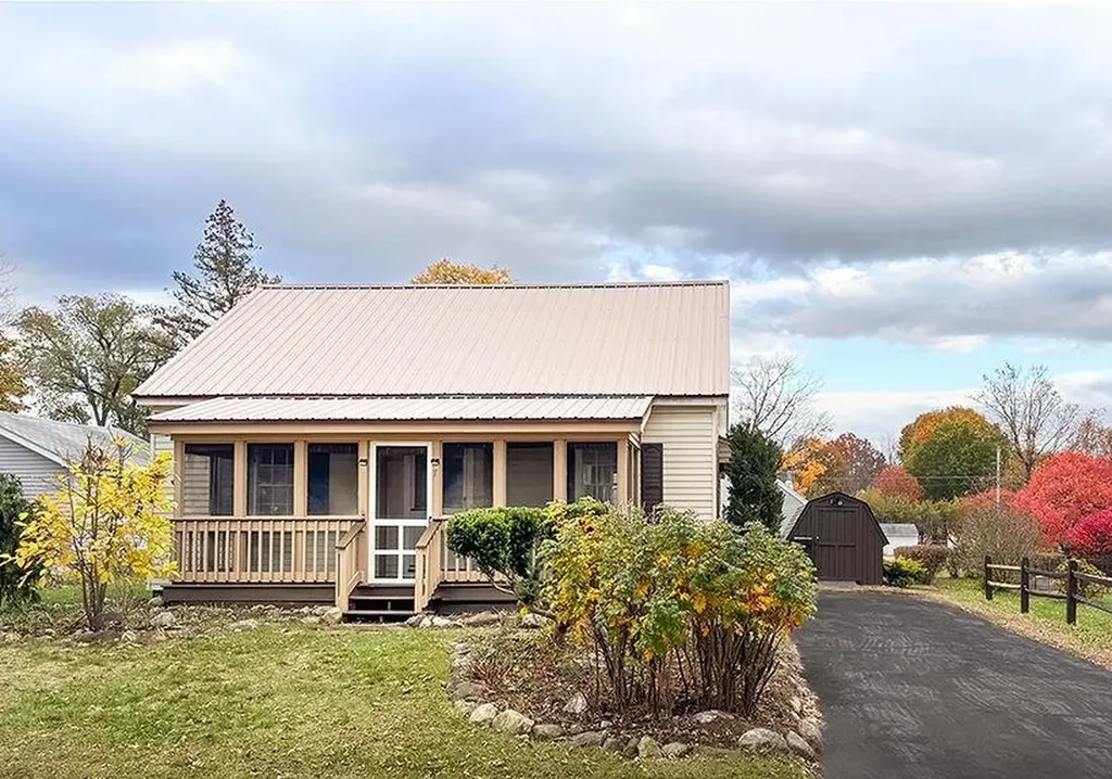 7 Newman Street Keene NH 03431