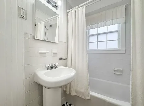 7 Newman Street Keene NH 03431