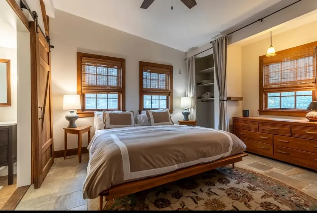 2418 Vermont Route 11 Londonderry VT 05148