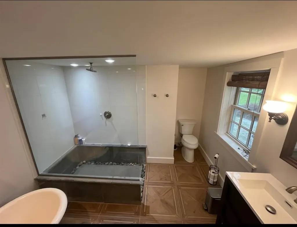 2418 Vermont Route 11 Londonderry VT 05148