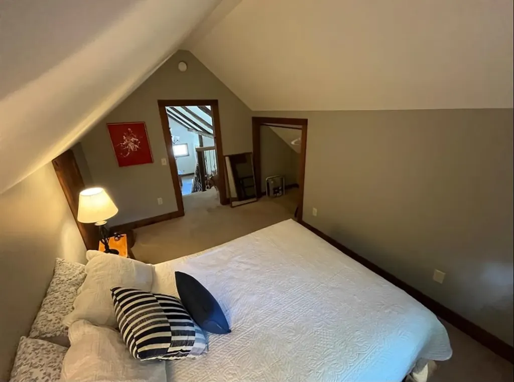 2418 Vermont Route 11 Londonderry VT 05148