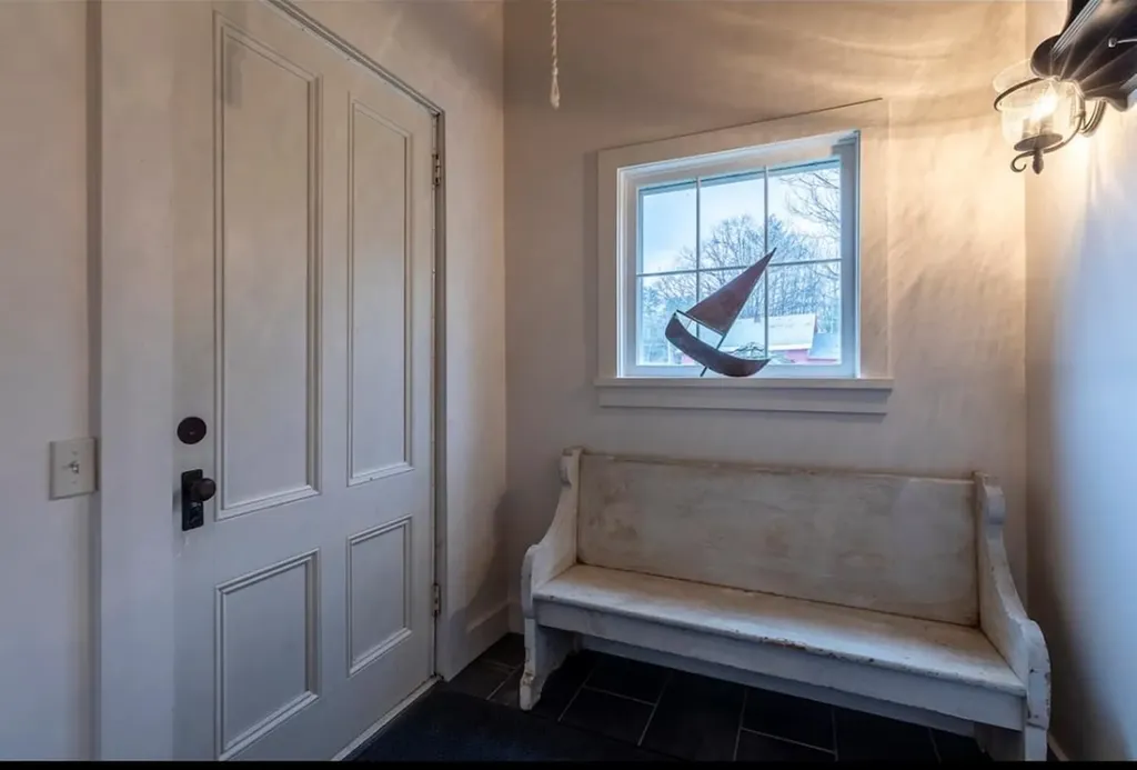 2418 Vermont Route 11 Londonderry VT 05148