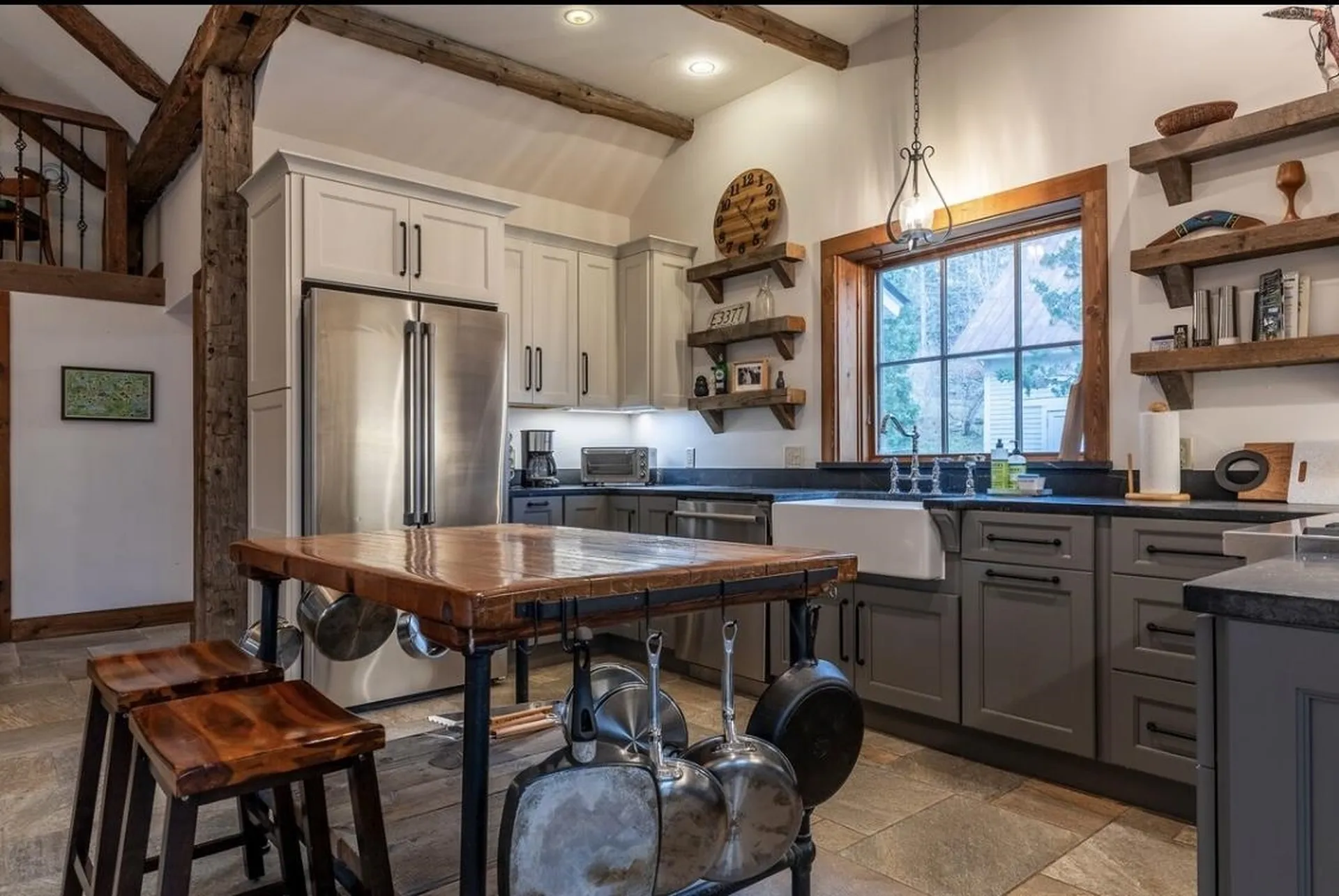 2418 Vermont Route 11 Londonderry VT 05148