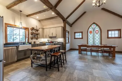 2418 Vermont Route 11 Londonderry VT 05148