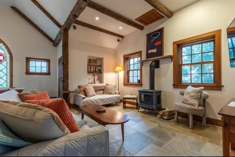 2418 Vermont Route 11 Londonderry VT 05148