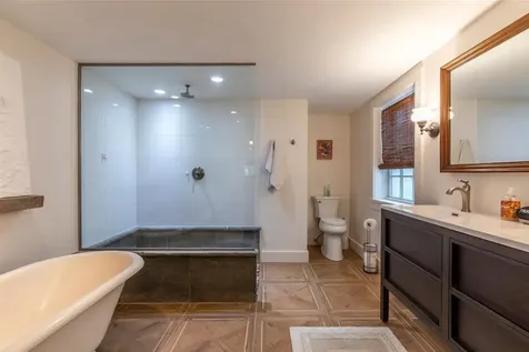 2418 Vermont Route 11 Londonderry VT 05148