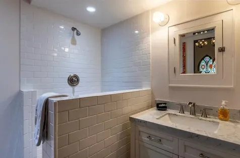 2418 Vermont Route 11 Londonderry VT 05148