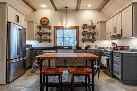 2418 Vermont Route 11 Londonderry VT 05148