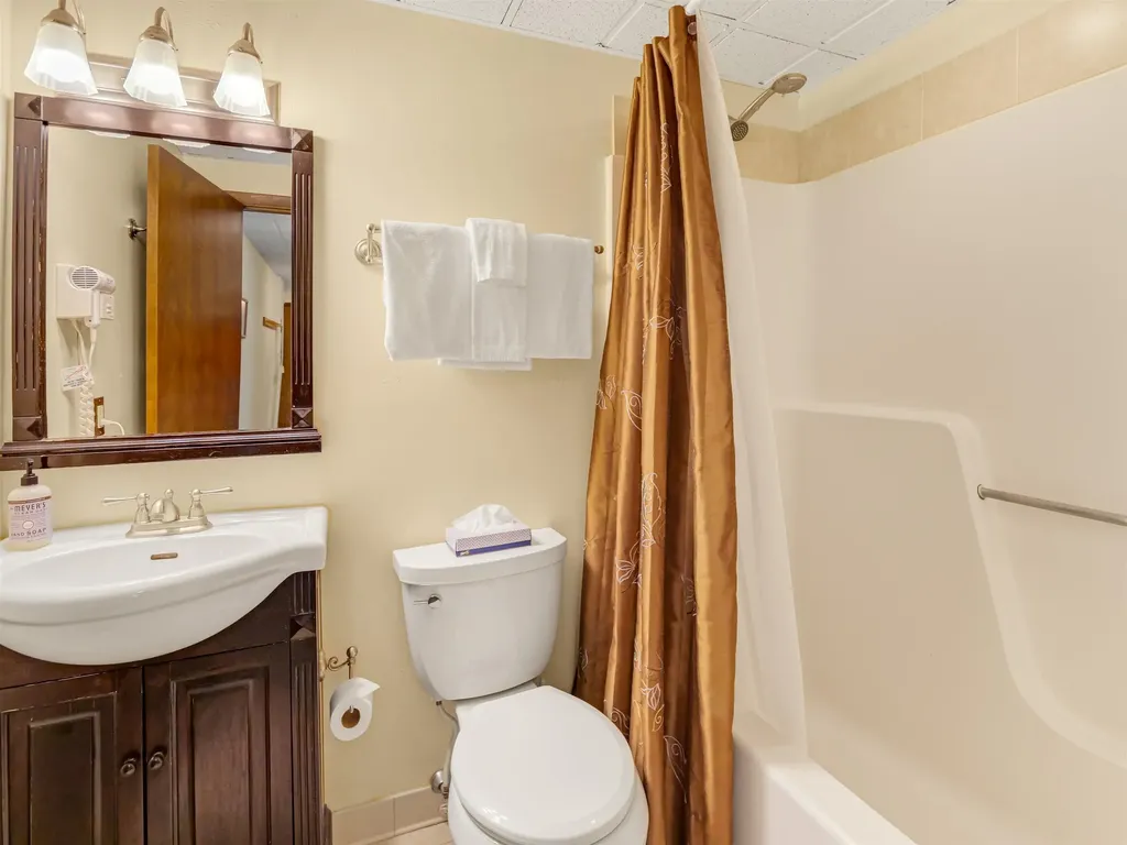 135 East Mountain Road Killington VT 05751