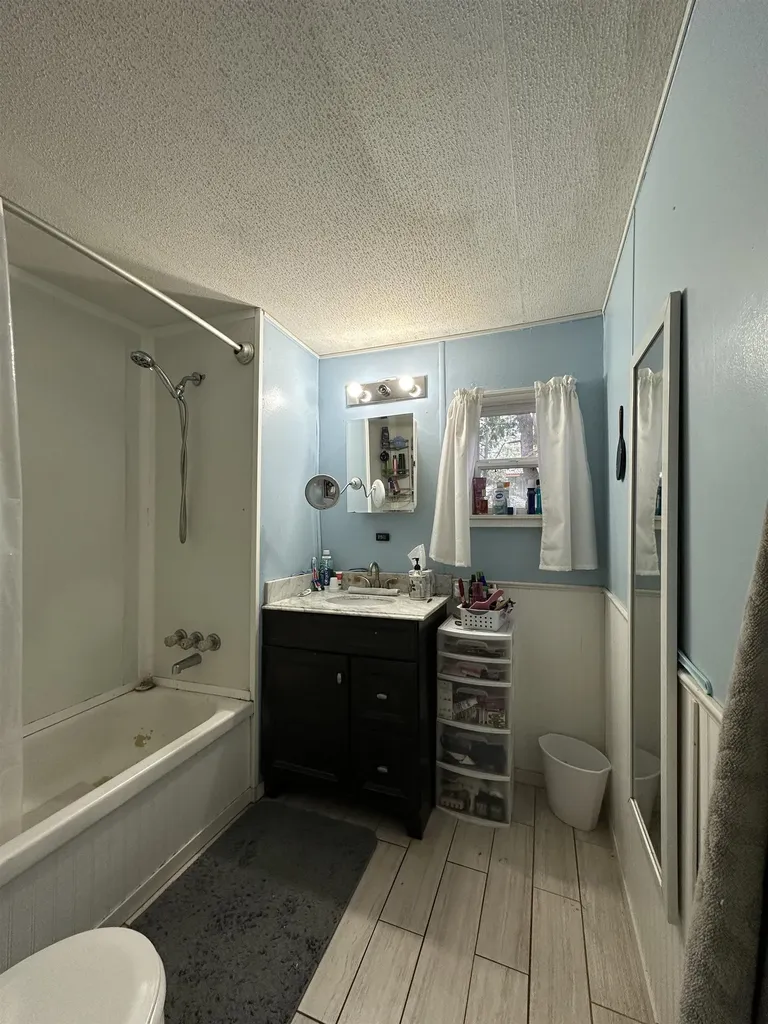 49 Seventh Street Colchester VT 05446