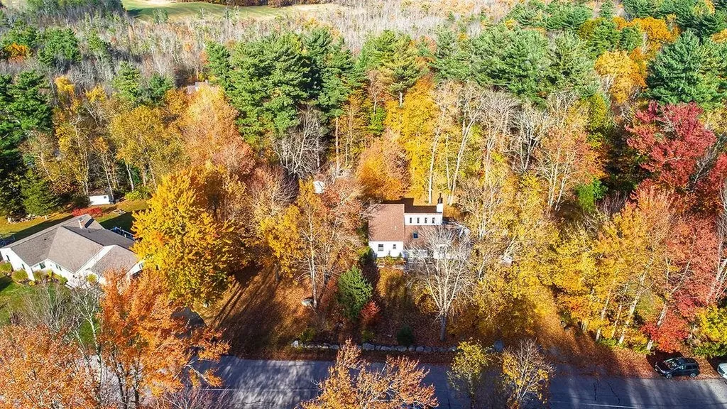 31 Pinewood Drive Stratham NH 03885