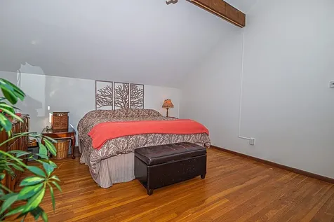 31 Pinewood Drive Stratham NH 03885