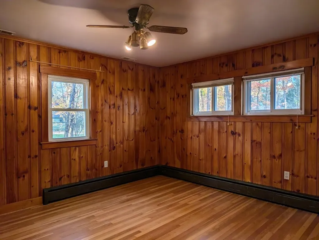 223 Maple Street Hopkinton NH 03229