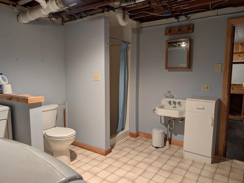 223 Maple Street Hopkinton NH 03229
