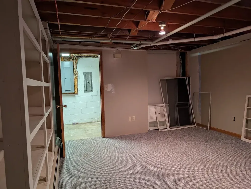 223 Maple Street Hopkinton NH 03229