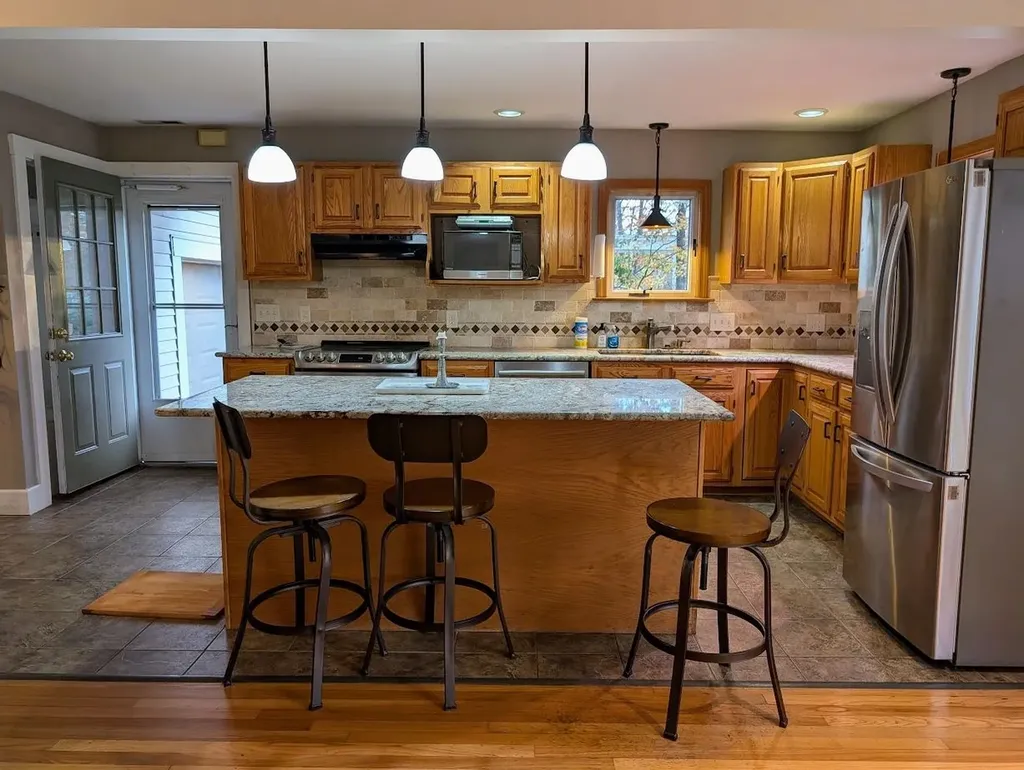 223 Maple Street Hopkinton NH 03229