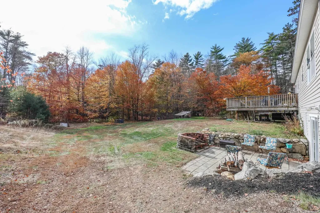 199 Raymond Road Deerfield NH 03037