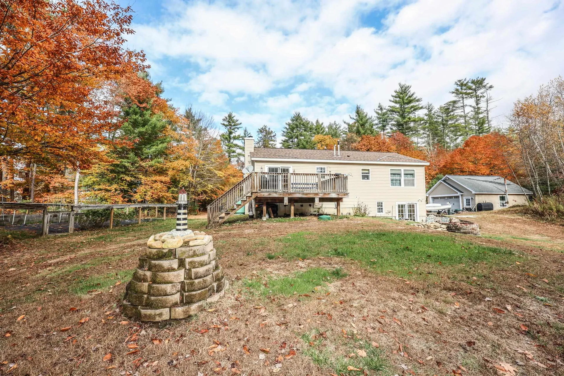 199 Raymond Road Deerfield NH 03037