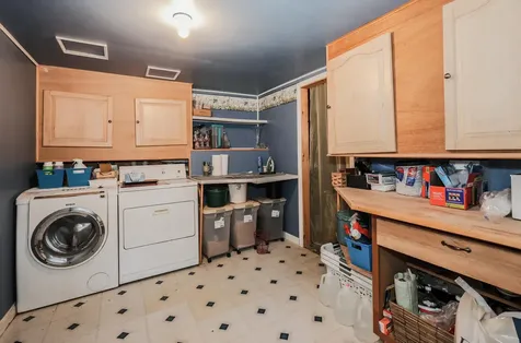 199 Raymond Road Deerfield NH 03037