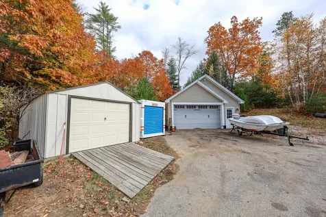 199 Raymond Road Deerfield NH 03037