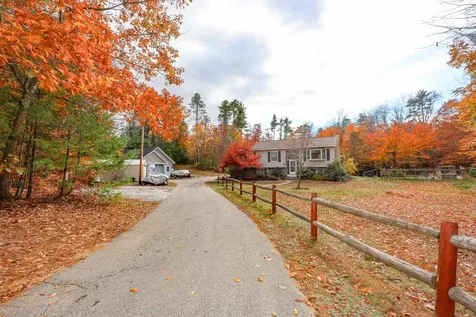 199 Raymond Road Deerfield NH 03037