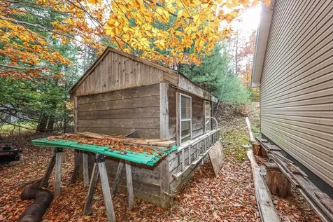 199 Raymond Road Deerfield NH 03037