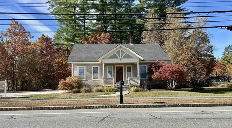 27 Village Street Concord NH 03303