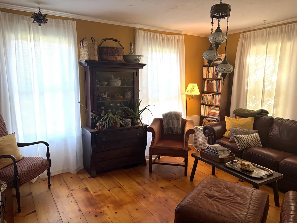 129 Old Dublin Road Peterborough NH 03458