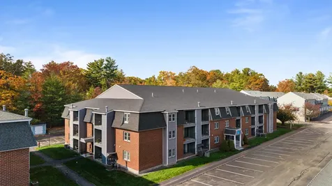 85 Bluestone Drive Nashua NH 03060