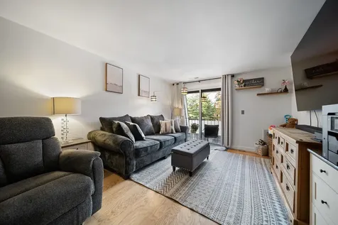 85 Bluestone Drive Nashua NH 03060