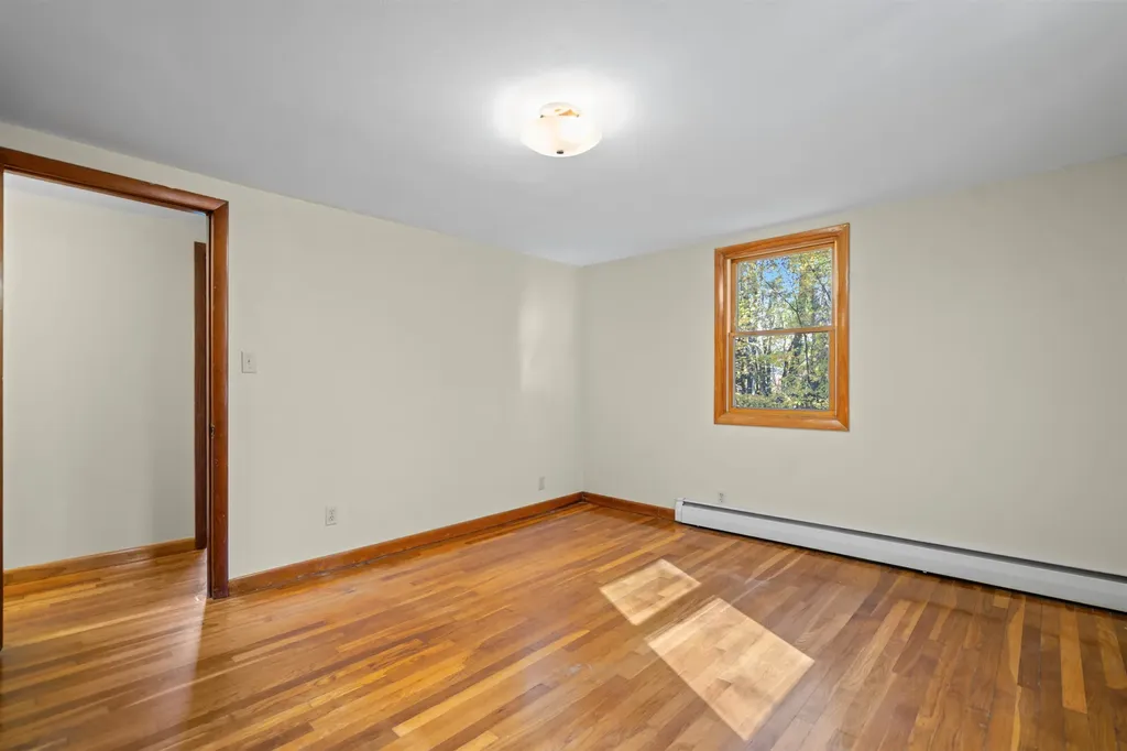 277 Hampstead Road Derry NH 03038