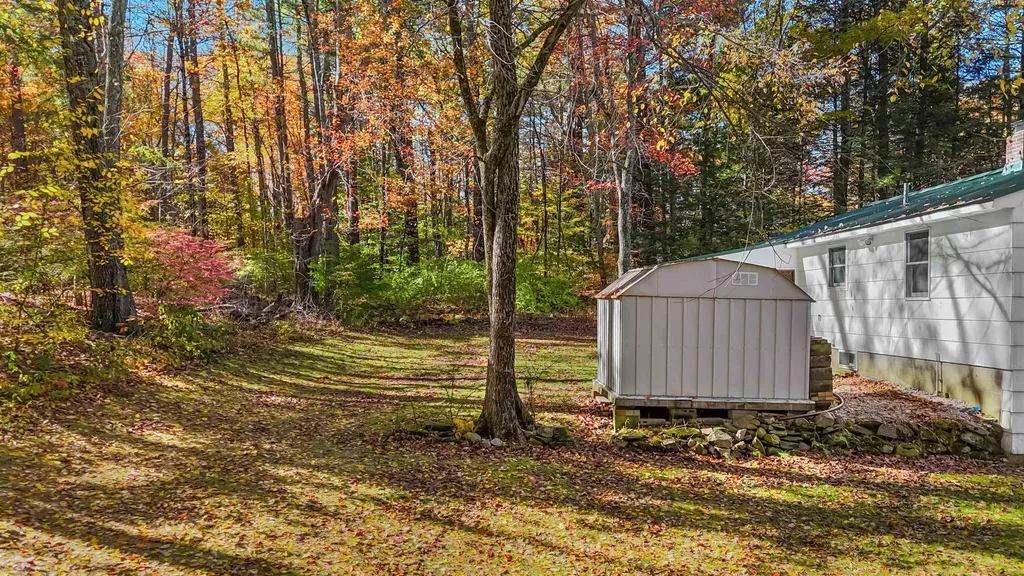 277 Hampstead Road Derry NH 03038