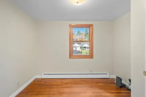 277 Hampstead Road Derry NH 03038