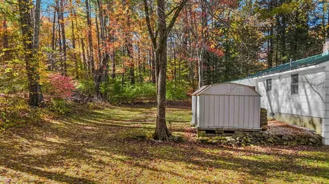 277 Hampstead Road Derry NH 03038