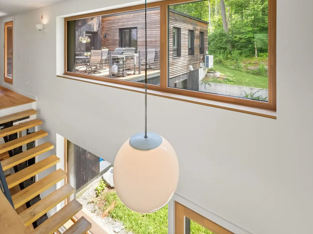 60 Wolf Lane Richmond VT 05477