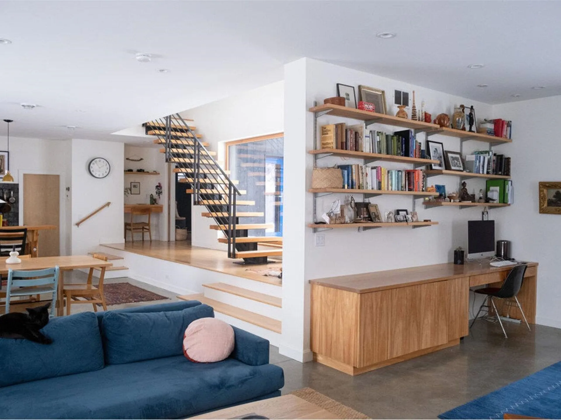 60 Wolf Lane Richmond VT 05477